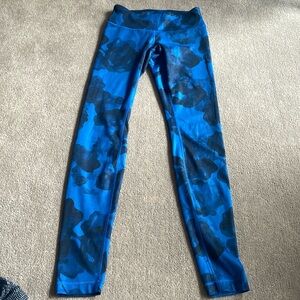 Lululemon Wunder Under 4 Luxtreme Blue Inky Floral Black